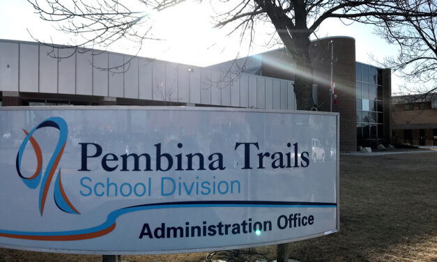 펨비나트레일즈교육청 Pembina Trails School Division