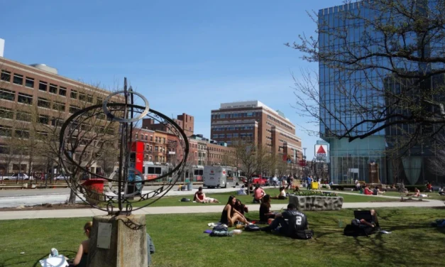 보스턴 대학교 Boston University 학교 소개 및 신입학 가이드