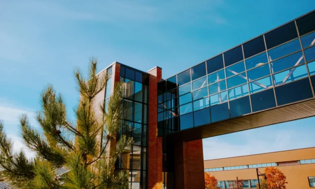 캠브리안 컬리지 Cambrian College